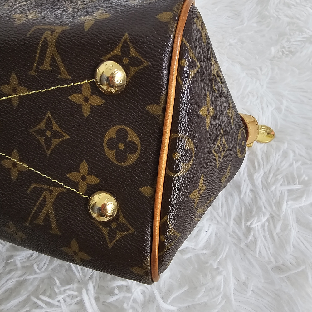 Louis Vuitton Brown Tivoli PM Handbag - Picture 11 of 16